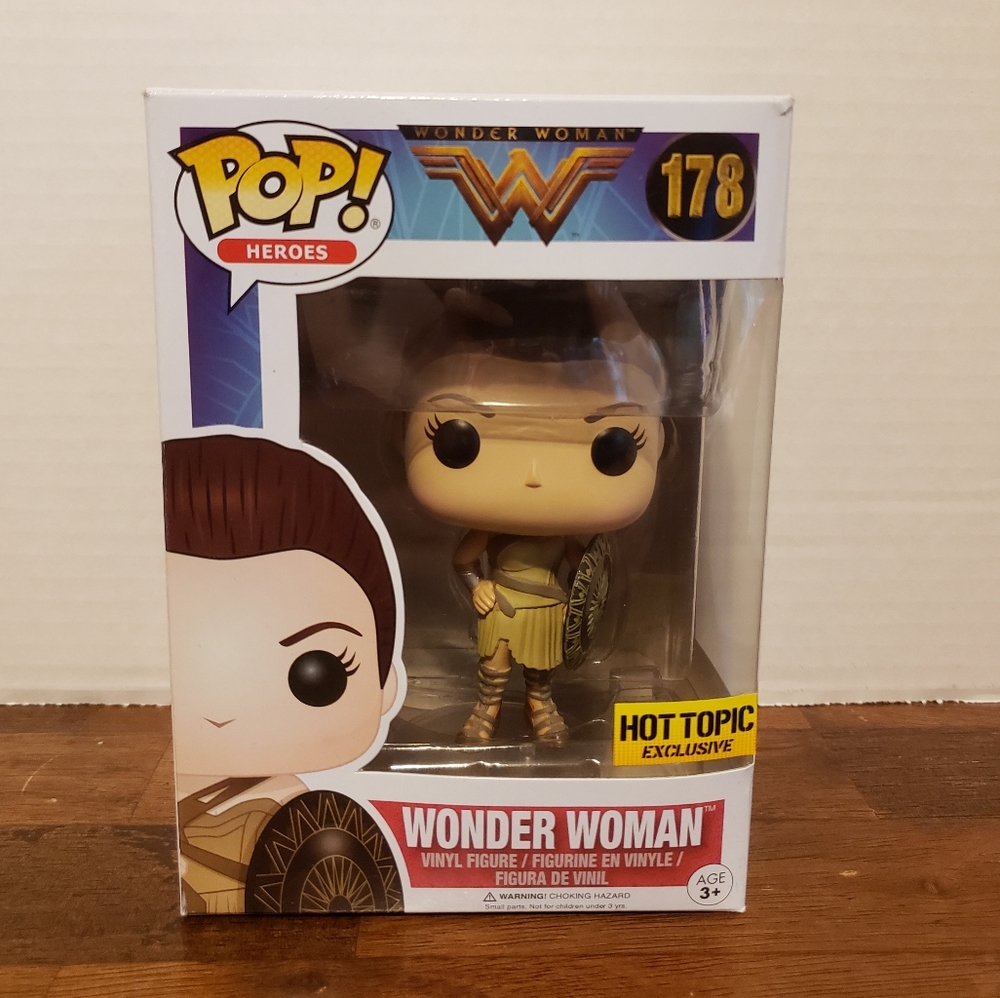 Funko Pop Wonder Woman #178 Hot Topic Exclusive
